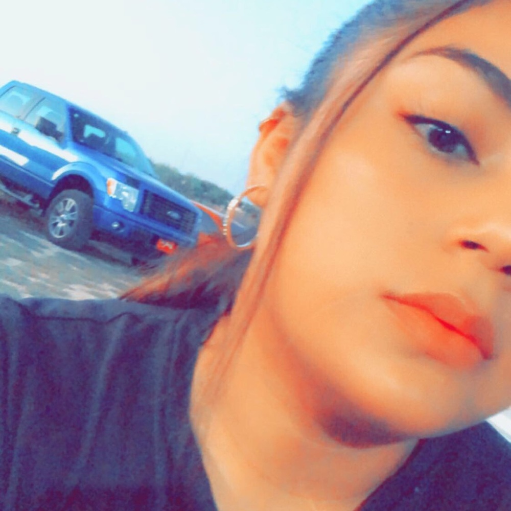 Meet your Posher, Maritza